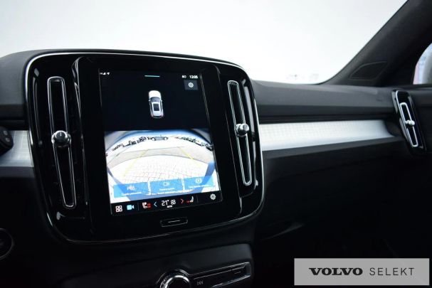 Volvo XC40 120 kW image number 24