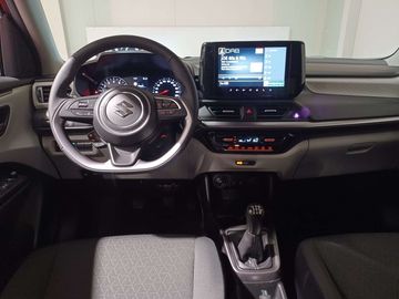 Car image 11