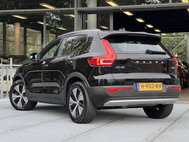 Volvo XC40 T5 Twin Engine Momentum 193 kW image number 6