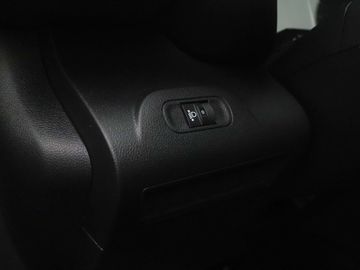 Car image 35