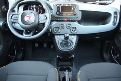 Car image 13