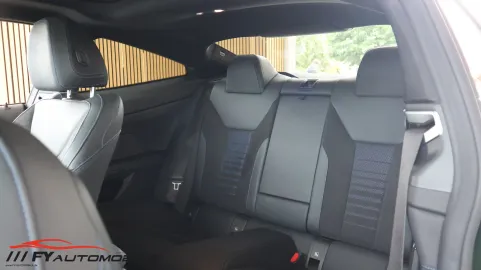 Car image 36