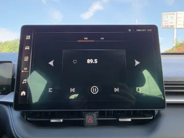 Car image 33