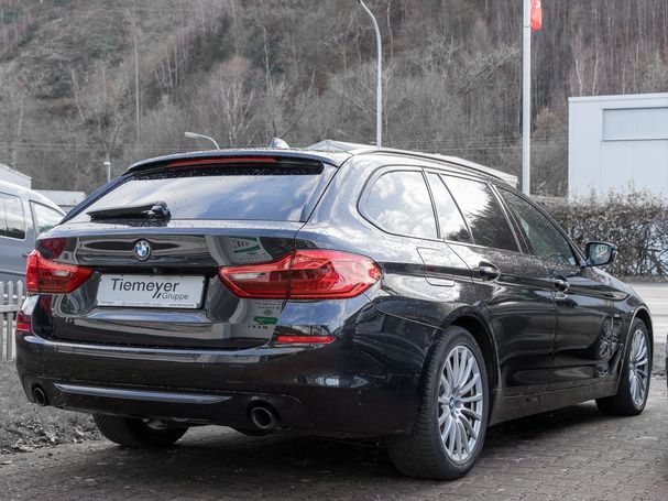 BMW 520d Touring xDrive Sport Line 140 kW image number 3