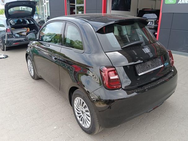 Fiat 500 e Action 70 kW image number 4