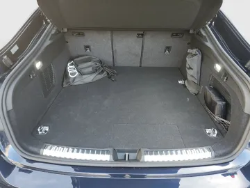 Car image 33