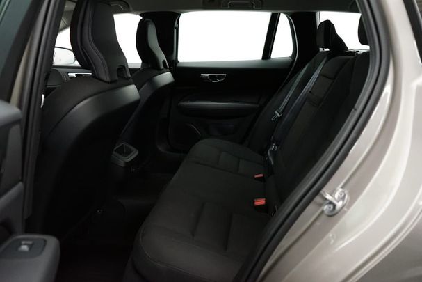 Volvo V60 B4 147 kW image number 7