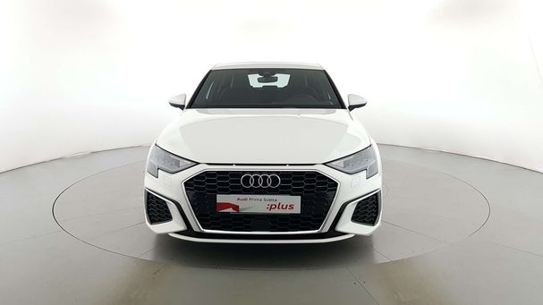 Audi A3 30 TDI S tronic S-line Sportback 85 kW image number 2