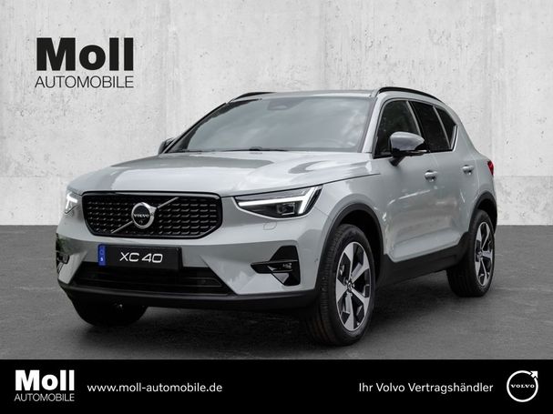 Volvo XC40 B3 Plus Dark 120 kW image number 1