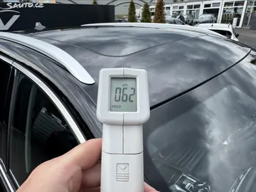 Car image 46