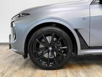 Car image 45