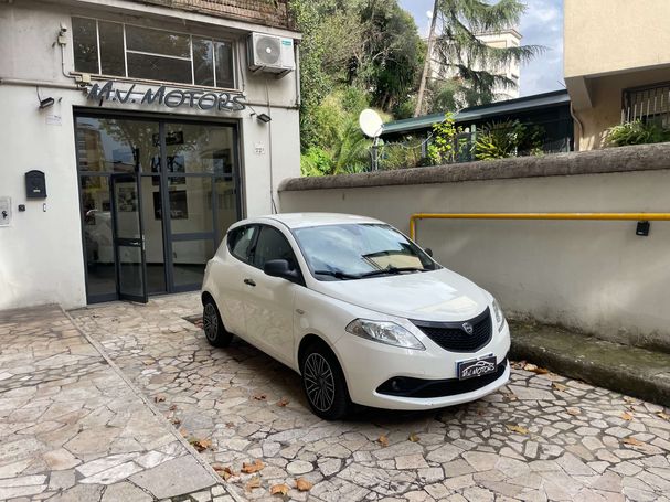 Lancia Ypsilon 51 kW image number 2