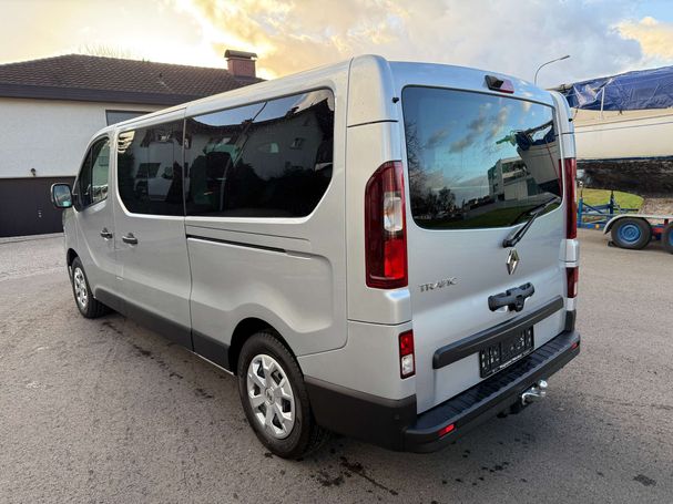 Renault Trafic Passenger dCi 110 kW image number 3