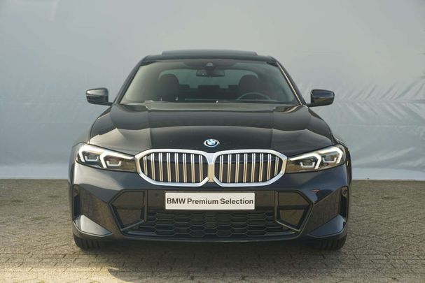 BMW 320 e 150 kW image number 2