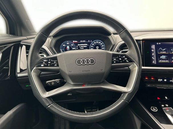 Audi Q4 40 e-tron S-line 150 kW image number 9