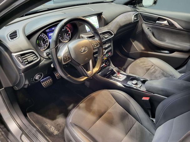 Infiniti Q30 90 kW image number 6