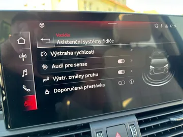 Car image 23