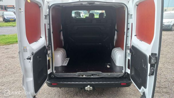 Renault Trafic dCi 120 88 kW image number 9