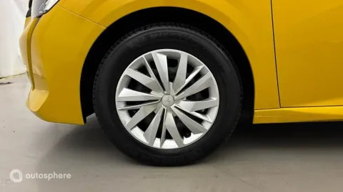 Car image 20