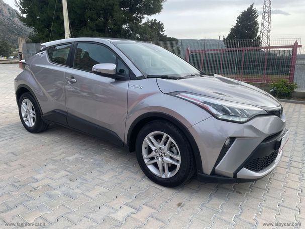 Toyota C-HR 1.8 Hybrid 90 kW image number 6