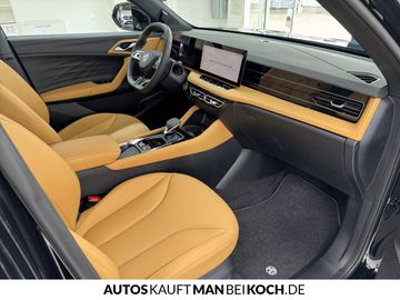 Car image 33