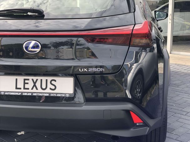 Lexus UX 250h 135 kW image number 12