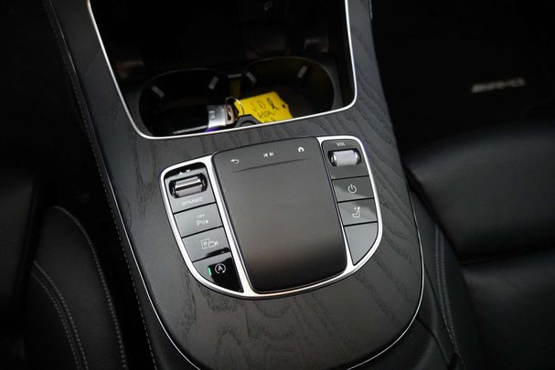 Mercedes-Benz E 200 T AMG 155 kW image number 27