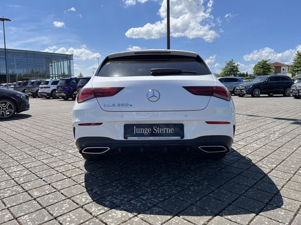 Mercedes-Benz CLA 250 Shooting Brake e 160 kW image number 6