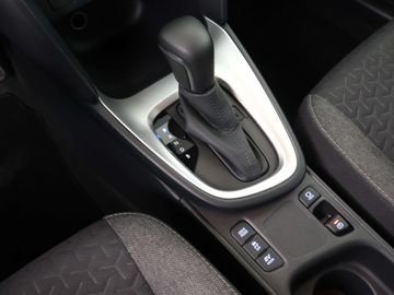 Car image 12