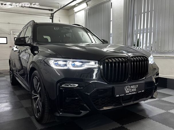 BMW X7 M50i xDrive 390 kW image number 2