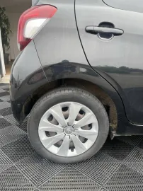 Car image 34