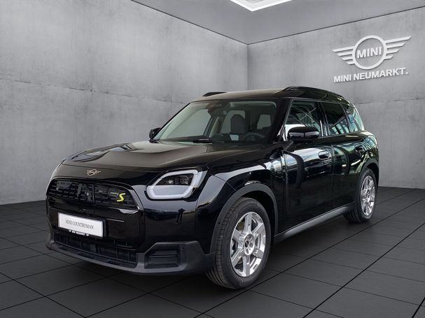 Mini Cooper SE Countryman 225 kW image number 1