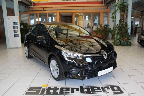 Renault Clio TCe 100 74 kW image number 2