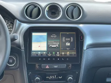 Car image 25