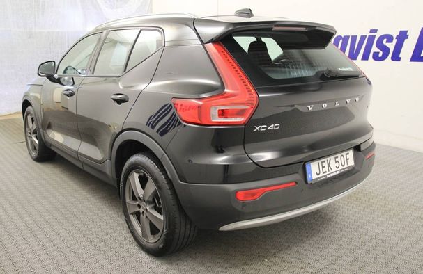 Volvo XC40 T4 AWD 140 kW image number 4