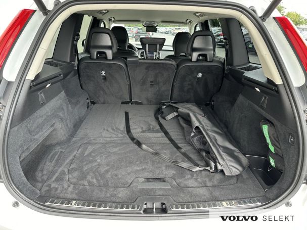 Volvo XC90 AWD 173 kW image number 16