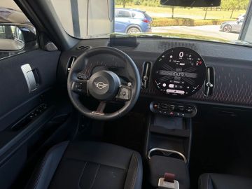 Car image 48