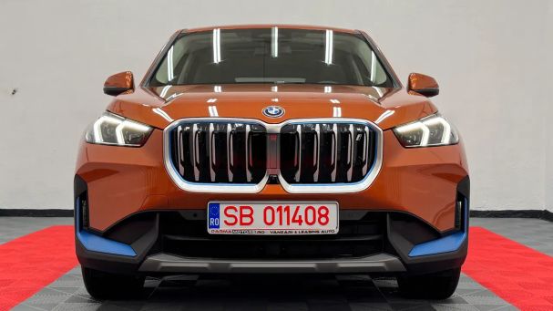 BMW iX1 230 kW image number 3