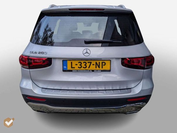 Mercedes-Benz GLB 200 120 kW image number 3