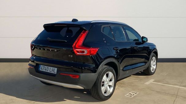 Volvo XC40 T3 Momentum Pro 120 kW image number 3