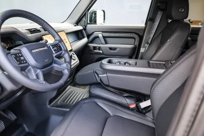 Car image 41