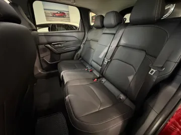 Car image 38