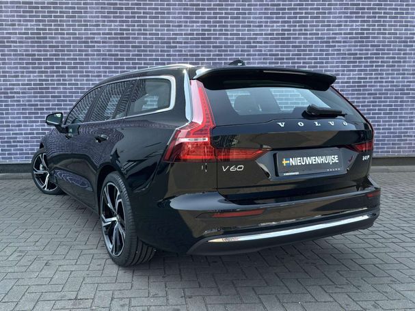 Volvo V60 T8 Ultra Bright AWD Recharge 335 kW image number 2