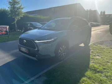 Car image 20
