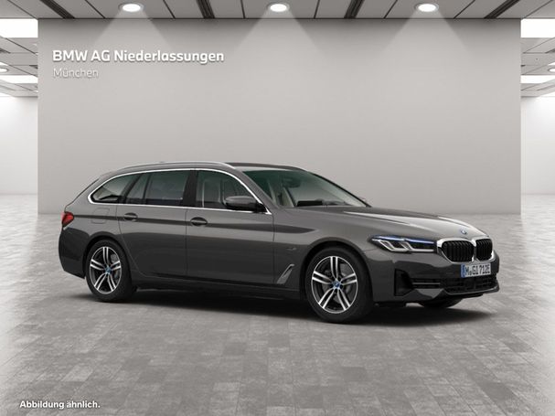 BMW 530 Touring 215 kW image number 10