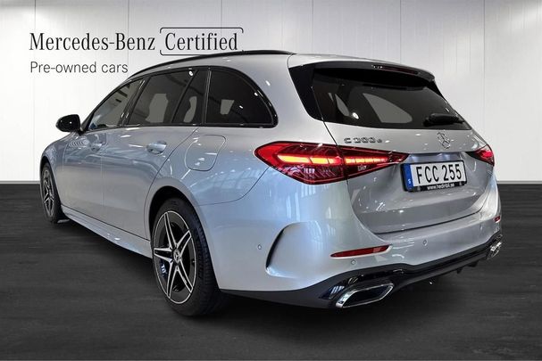 Mercedes-Benz C 300 e AMG Line 230 kW image number 4