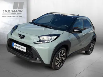 Car image 1