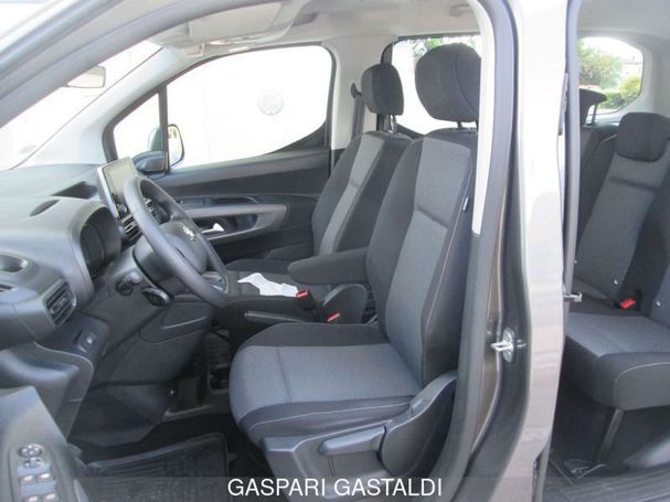 Toyota Proace City 1.5 75 kW image number 9