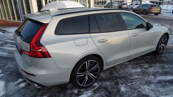 Volvo V60 R Design AWD Recharge 251 kW image number 2