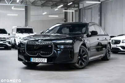 Car image 40